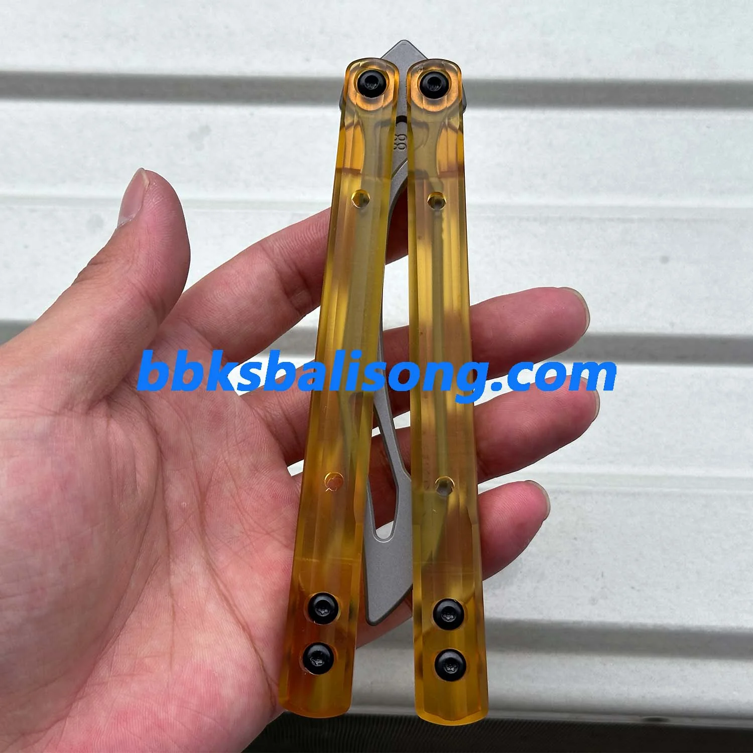 ARMED SHARK PEI Orca Balisong Clone - Image 4