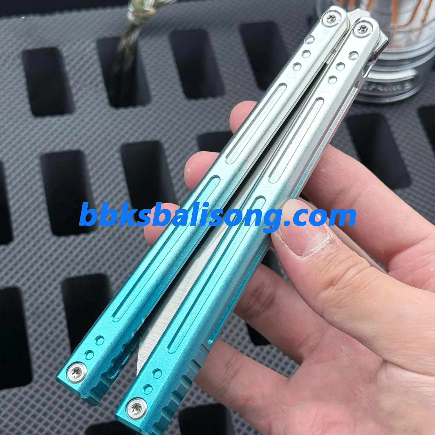 Asgard Blue Sky Original Balisong 7075 Aluminum Bushings System - Image 9