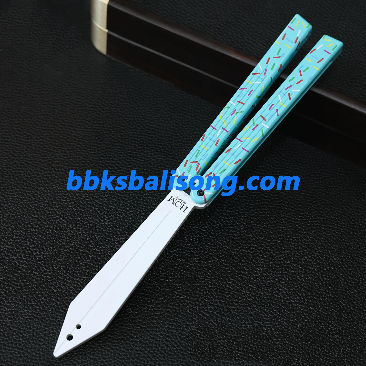 Baliplus HOM G10ST Balisong Clone - Image 12