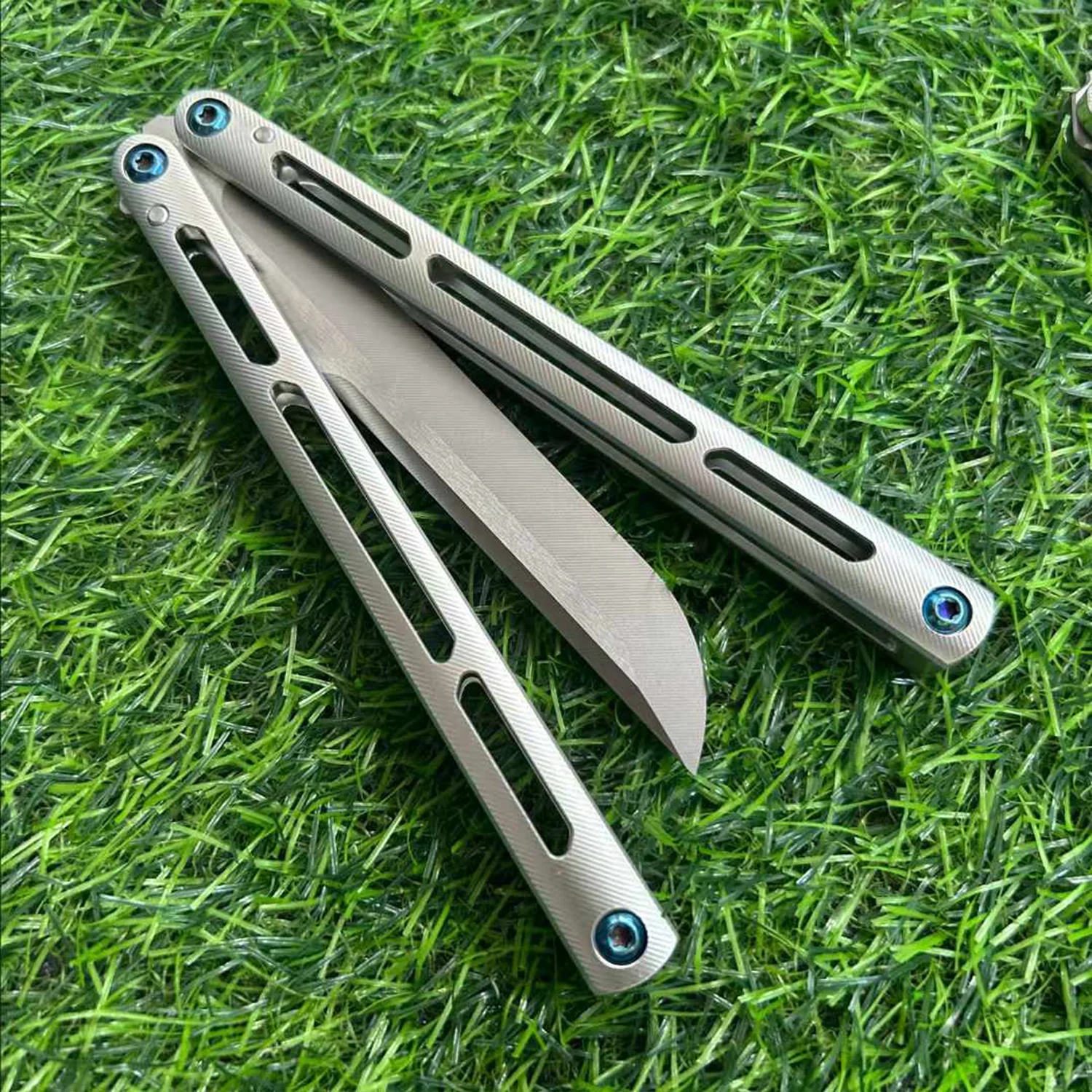 Baliplus Tsunami V4 Balisong Clone 7075 Aluminum Handle - Image 20