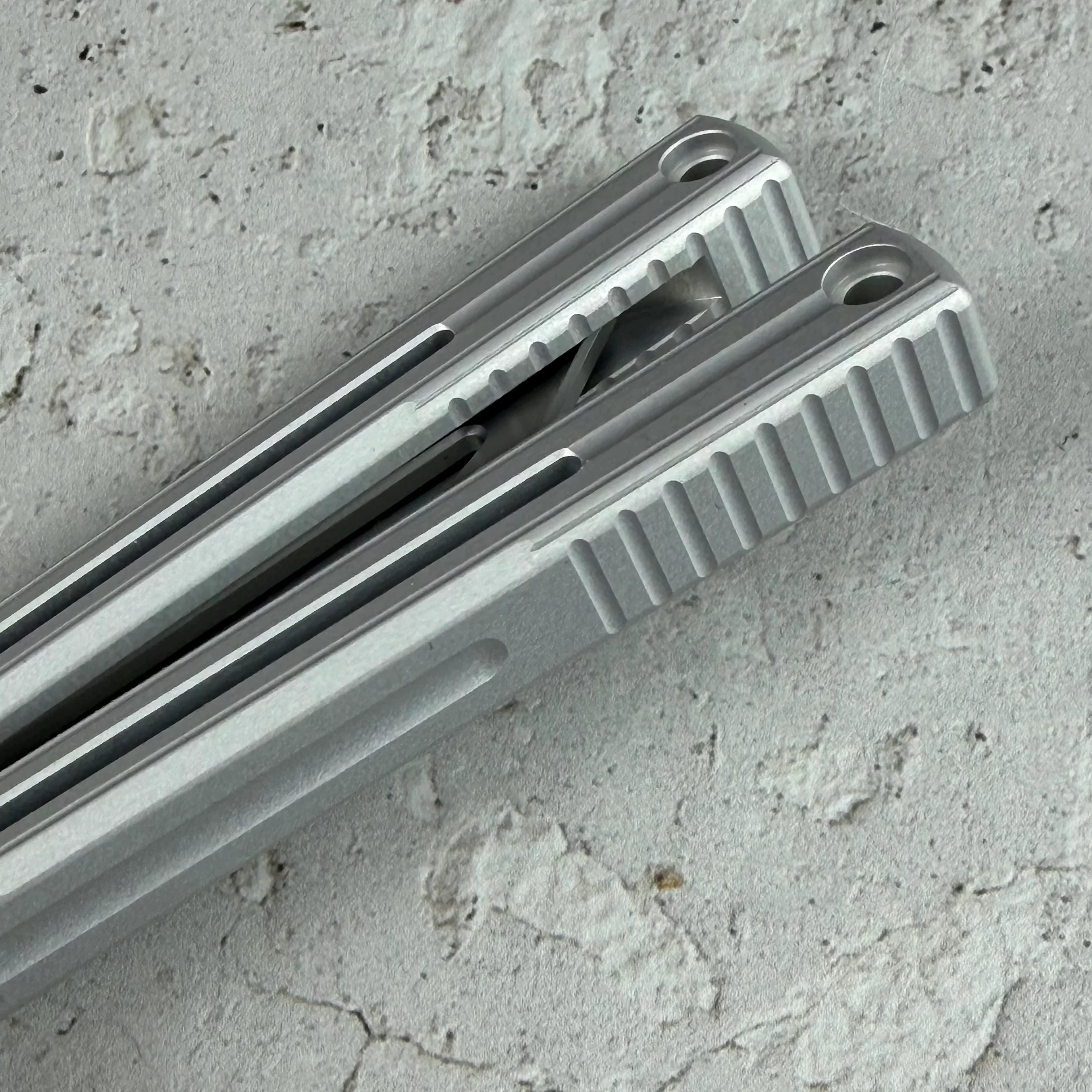 Banshu 8805 Original Balisong 7075 Aluminum - Image 5