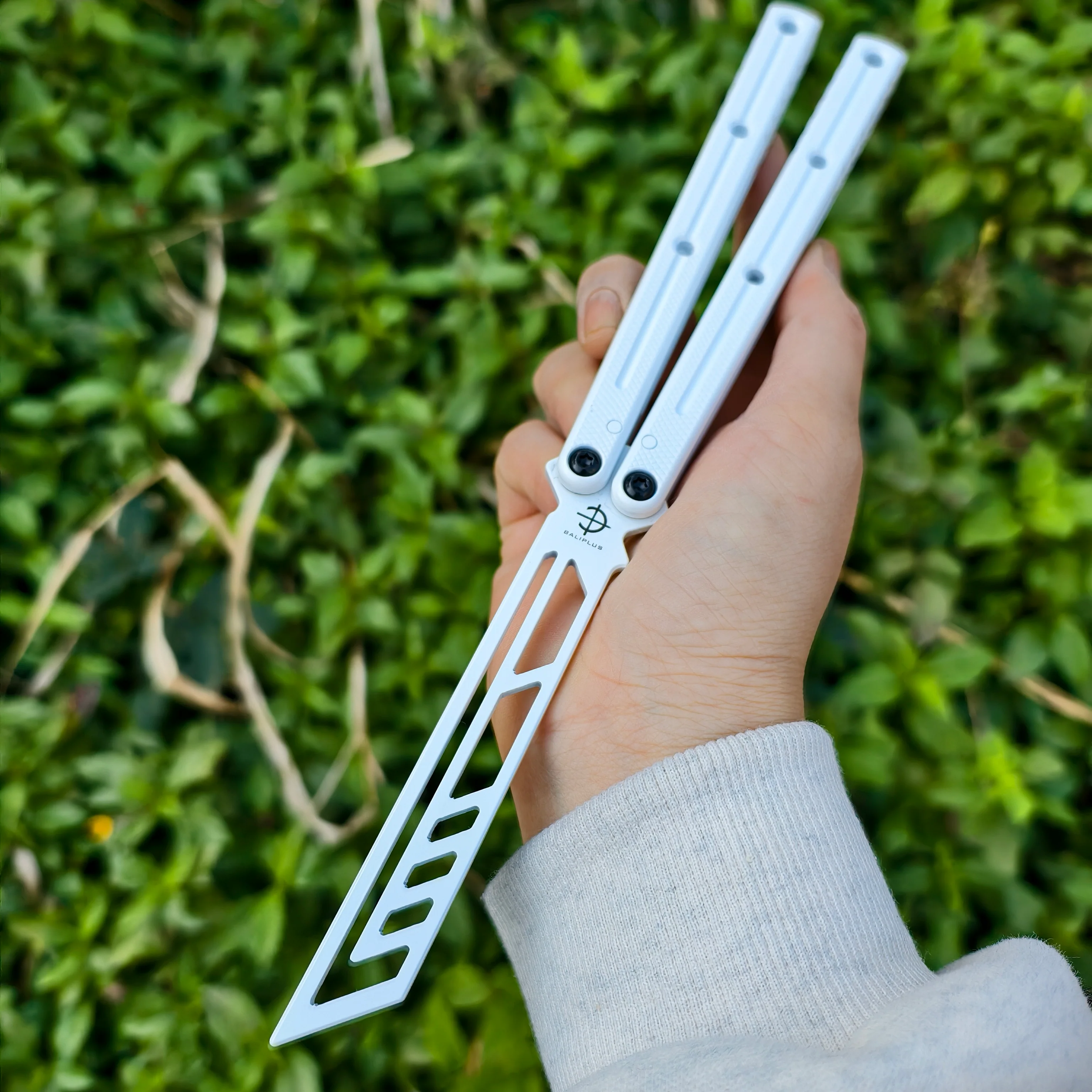 Baliplus Kraken V3 Balisong Clone Ceramic Coating Handle Sapphire Blade - Image 13