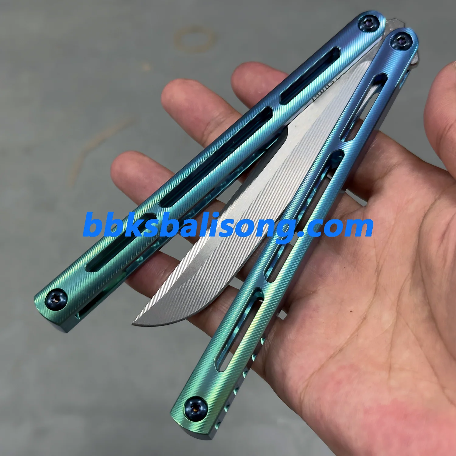 New Baliplus Tsunami V4 Balisong Clone Titanium Handle Bushings System - Image 5