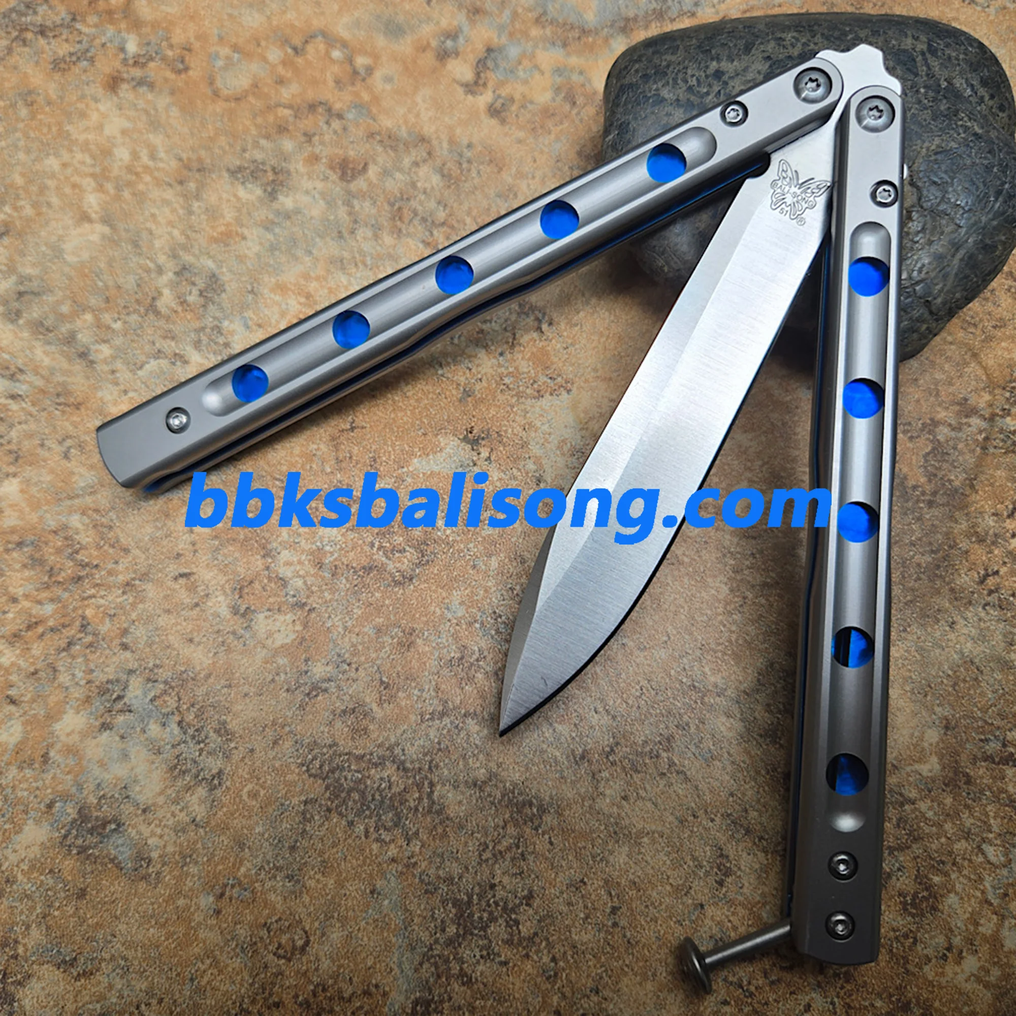 New Theone Titanium BM51 V6 Balisong Clone - Image 3