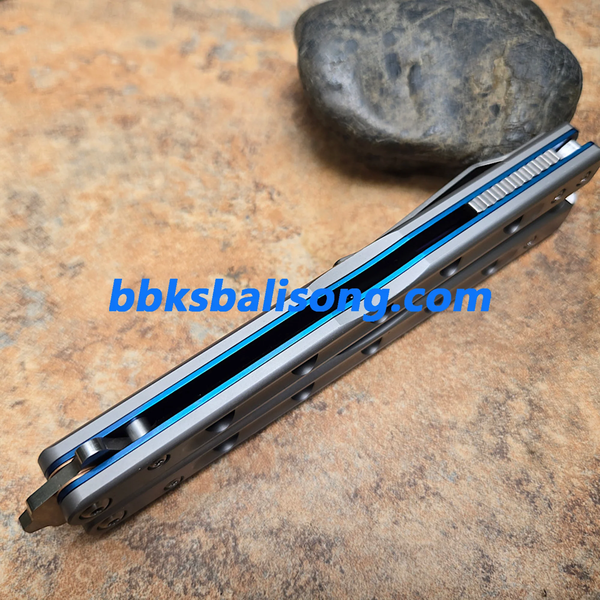 New Theone Titanium BM51 V6 Balisong Clone - Image 5