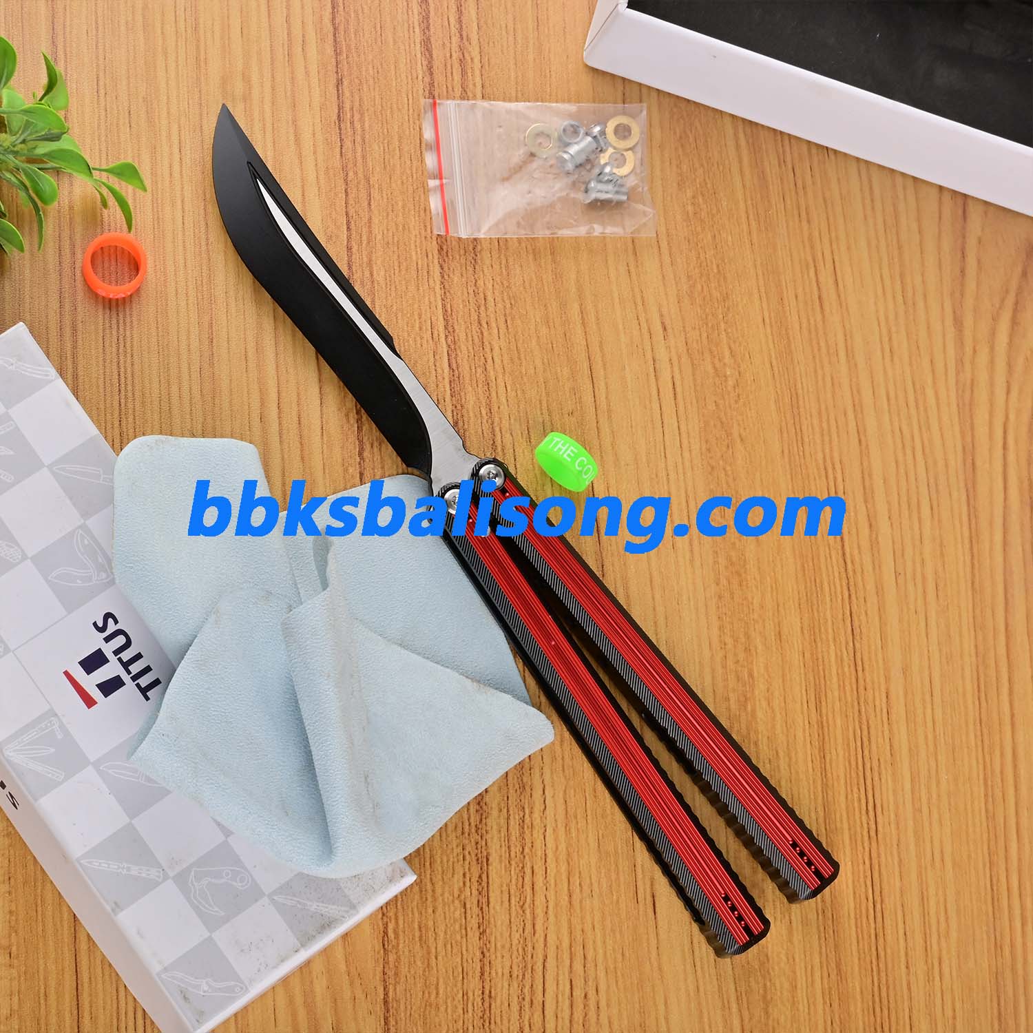 Titus Corvus Balisong Clone 7075 Aluminum Bushings System - Image 17