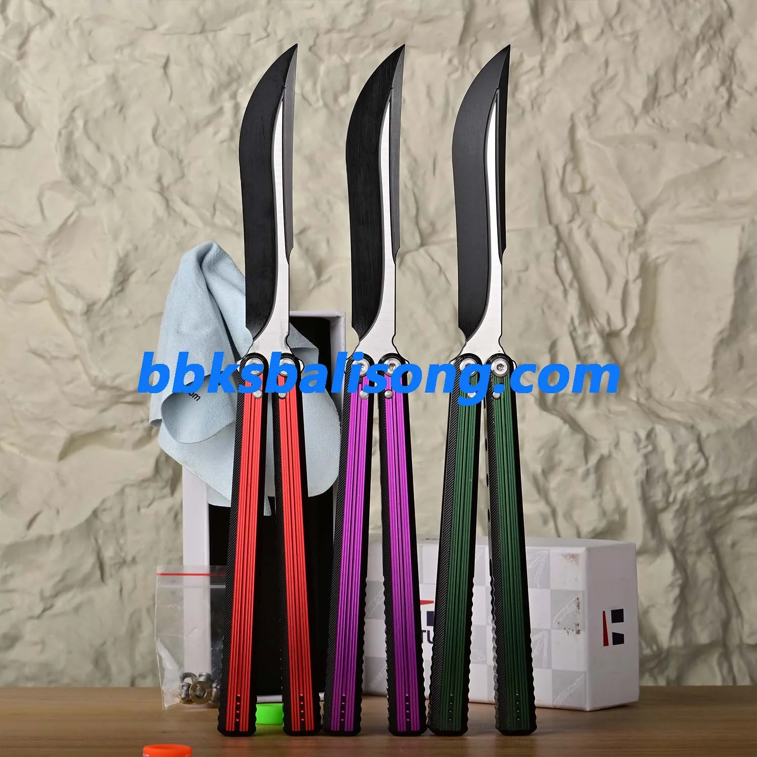 Titus Corvus Balisong Clone 7075 Aluminum Bushings System - Image 5