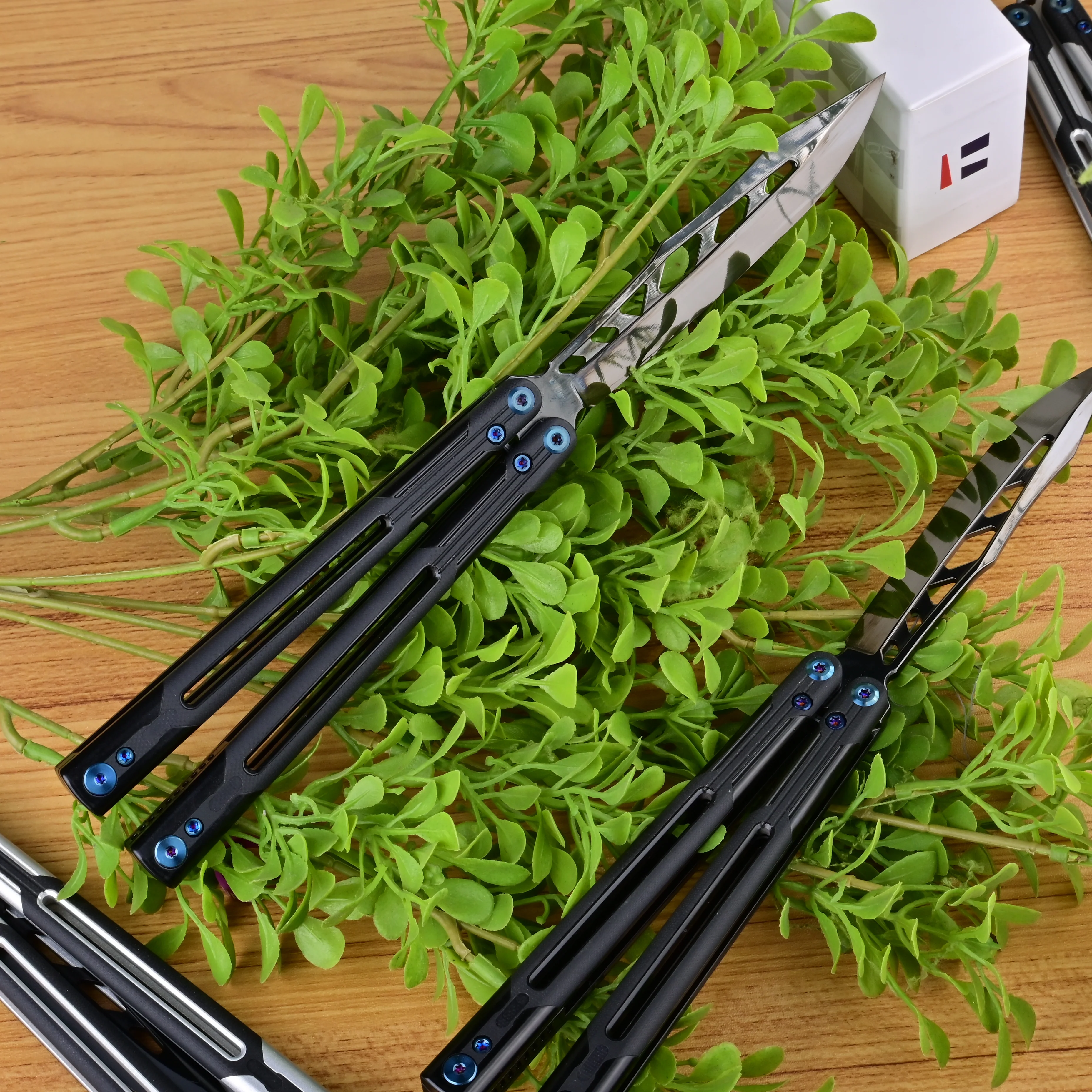 Titus Cygnus Balisong Clone G10+7075 Aluminum - Image 3