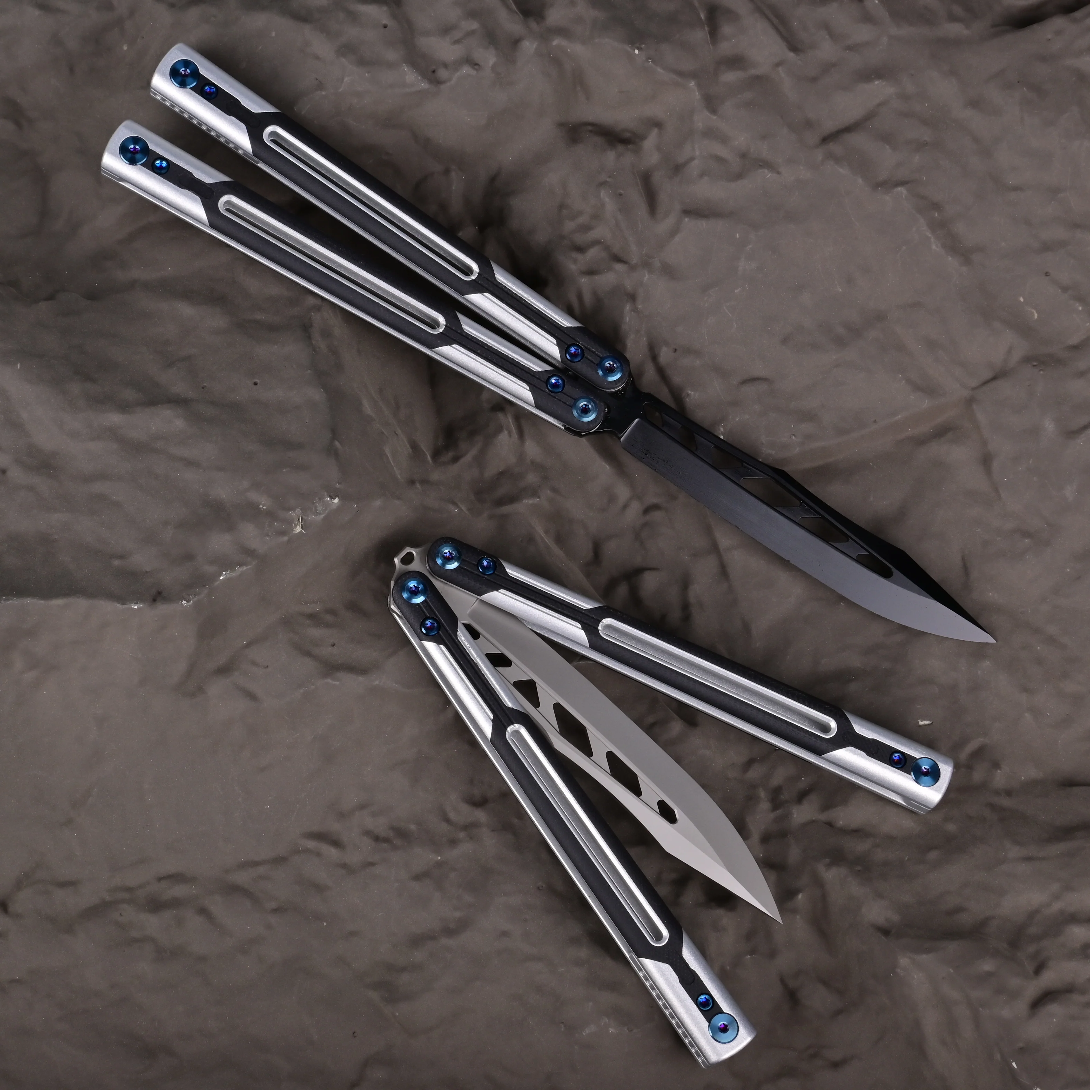 Titus Cygnus Balisong Clone G10+7075 Aluminum - Image 4